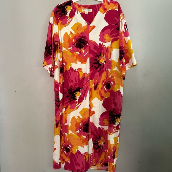 Beautiful by Lawrence Zarian Dresses & Skirts - Vibrant Red and Orange V-Neck Midi Sundress